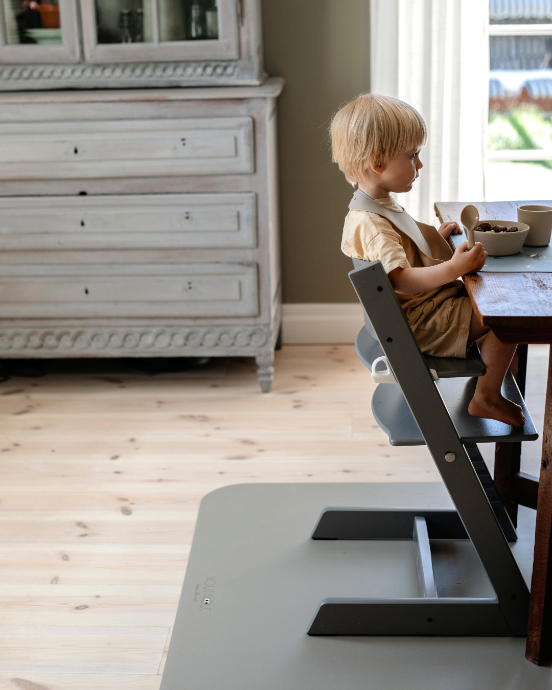 High Chair Floor Mat: What to Look For and How to Choose the Right One