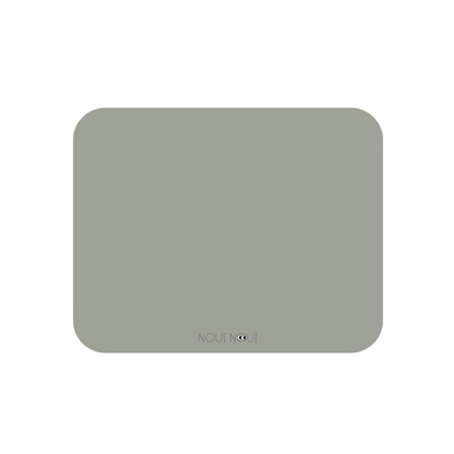 A stylish sage green placemat that fits to every home. 
