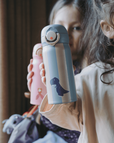 Striped double-wall stainless steel water bottle for kids – keeps drinks cold and leak-proof