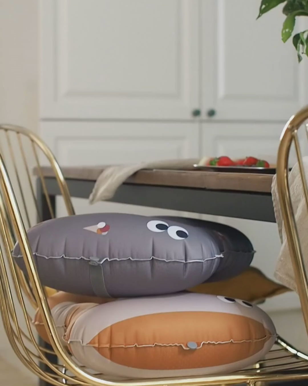 Inflatable Seat Cushion - Little Wheels
