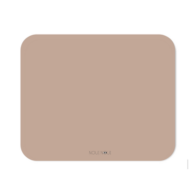 XL Placemat in old rose. Perfect to protect the table surface from spills and scratches.