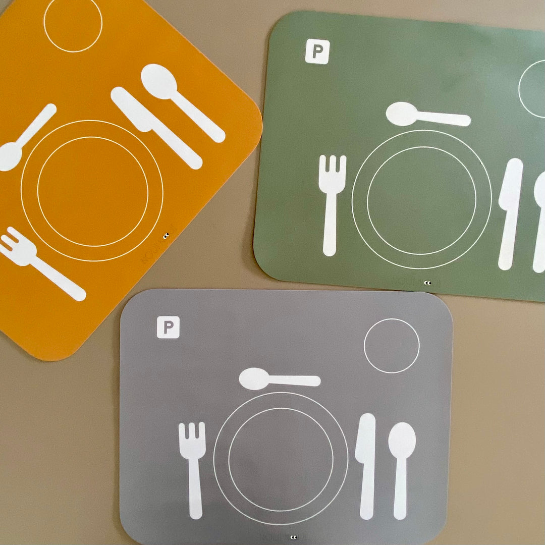 Placemat - learning table setting - olive