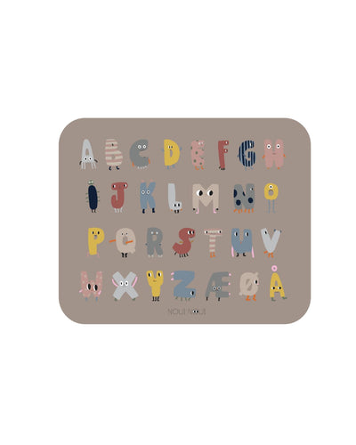 Placemat with the alphabet displayed in a playful design. Available in English, Danish and German.