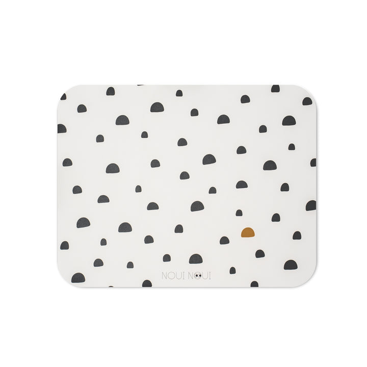 Placemat - funny dots